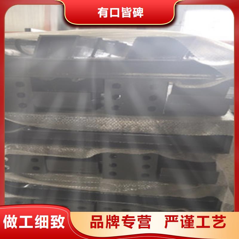 护栏4_桥梁防撞护栏
用心做好每一件产品