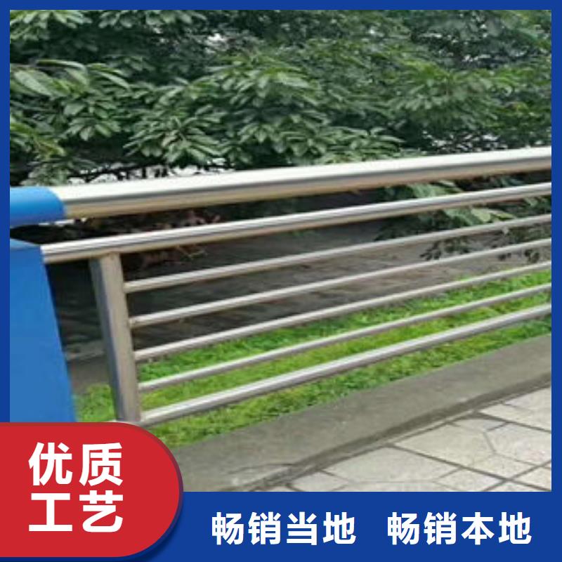 道路护栏道路隔离栏杆厂家直营