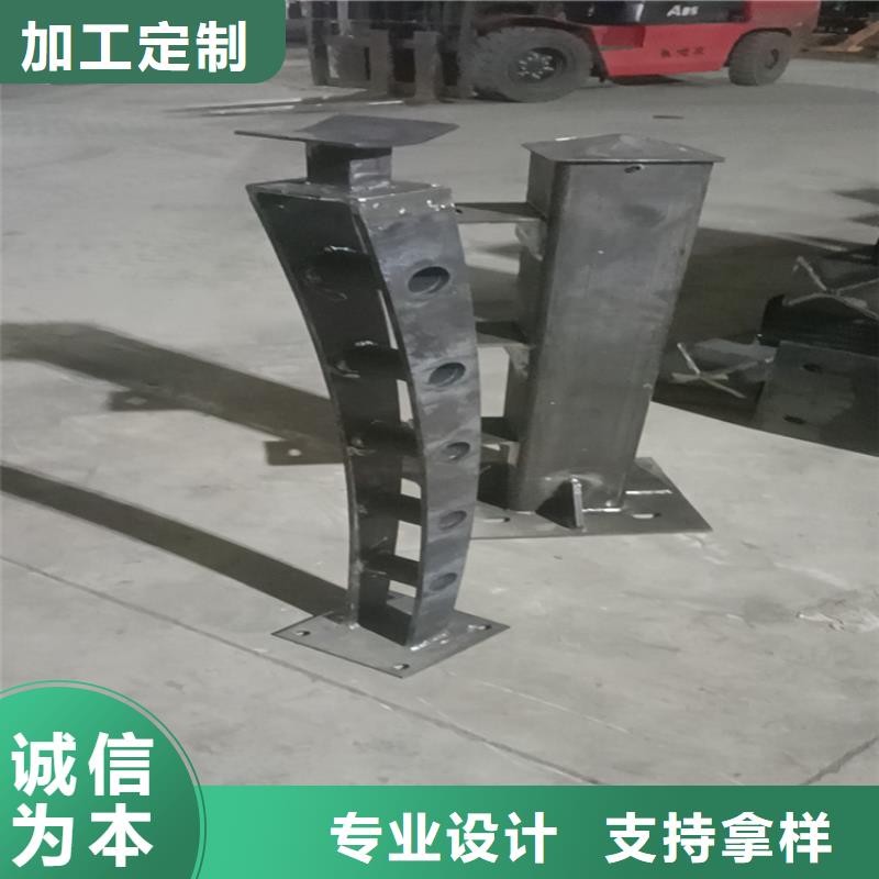 高速道路防撞护栏寿命长久