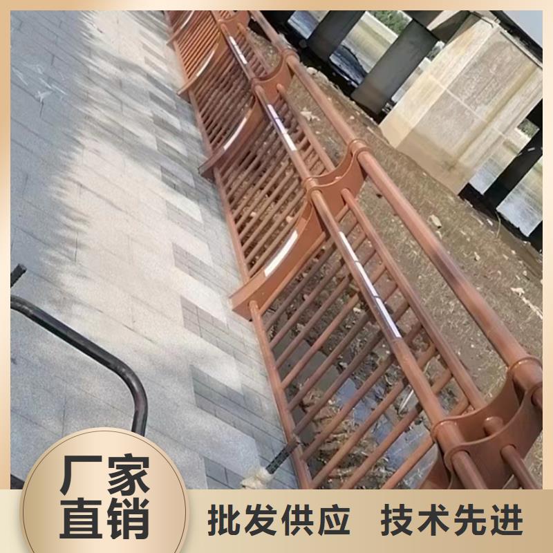 304复合管道路栏杆认准展鸿护栏