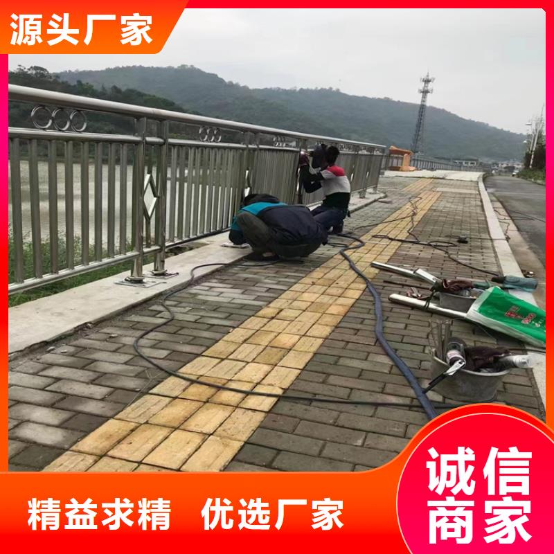 道路灯光护栏厂家保质保量