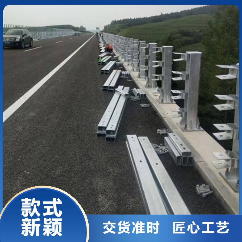 河道公路两侧灯光天桥护栏 -河道公路两侧灯光天桥护栏 质量过硬