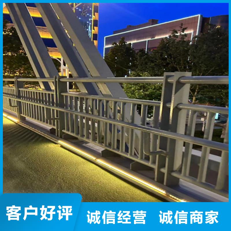 专业销售公路防撞护栏-大型厂家