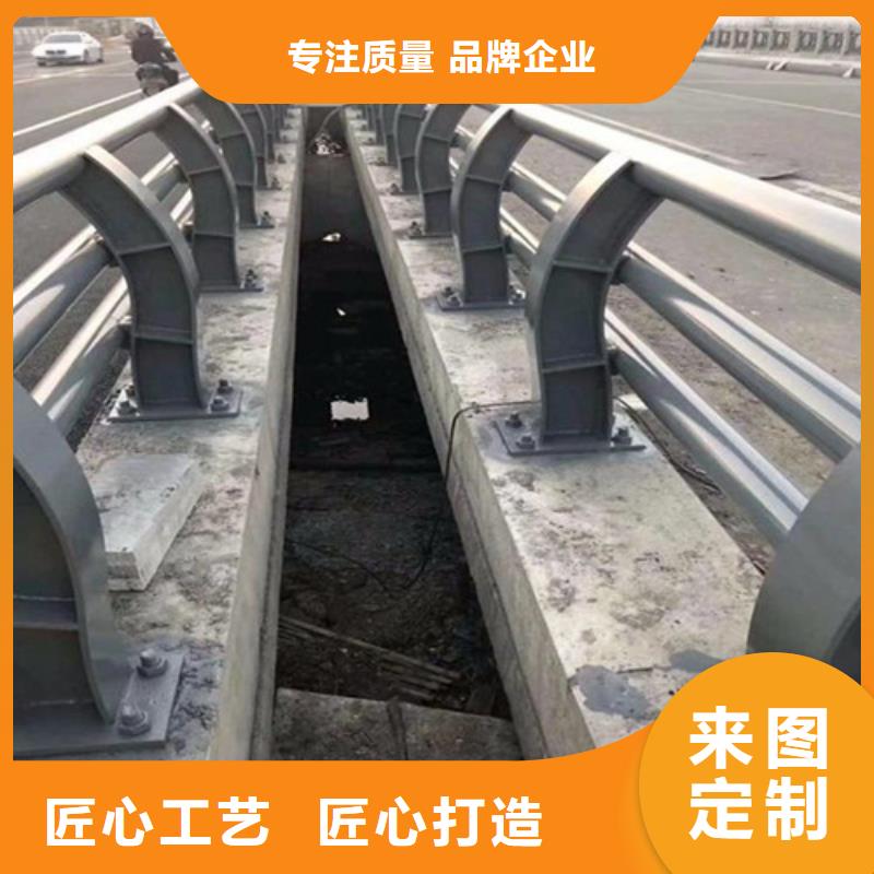 现货供应公路防撞护栏_厂家/供应