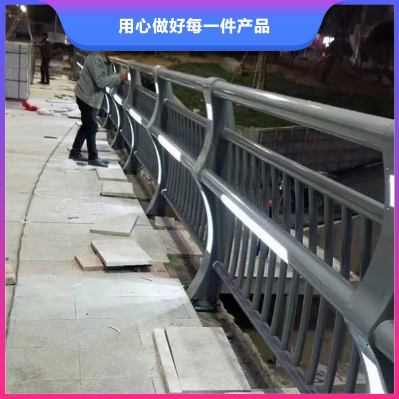 公路灯光护栏现货供应