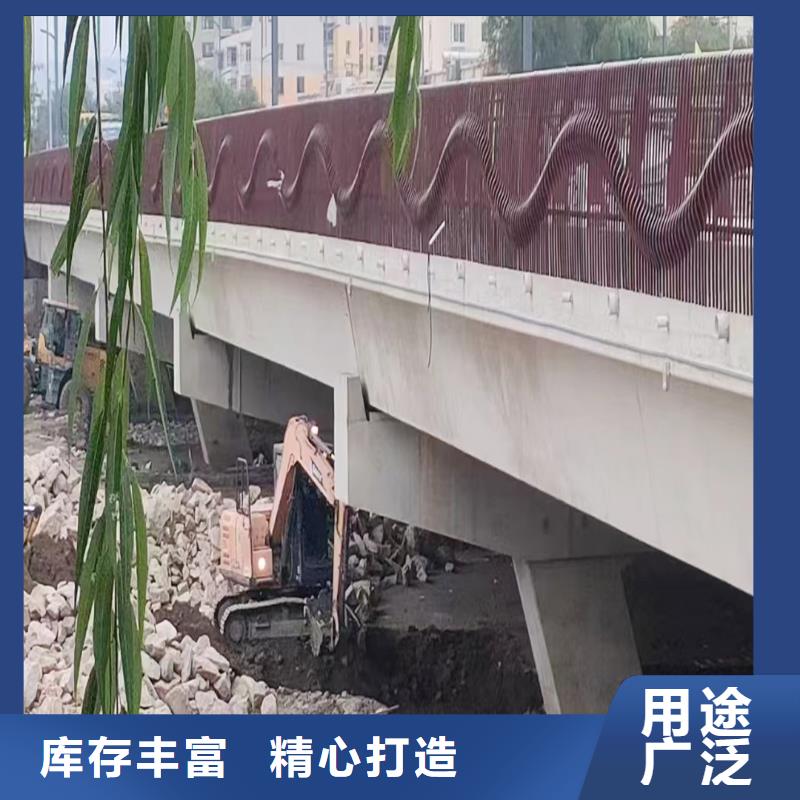 道路灯光护栏现货